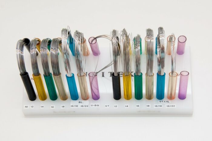 Lingual retainer wire Lingual retainer wire